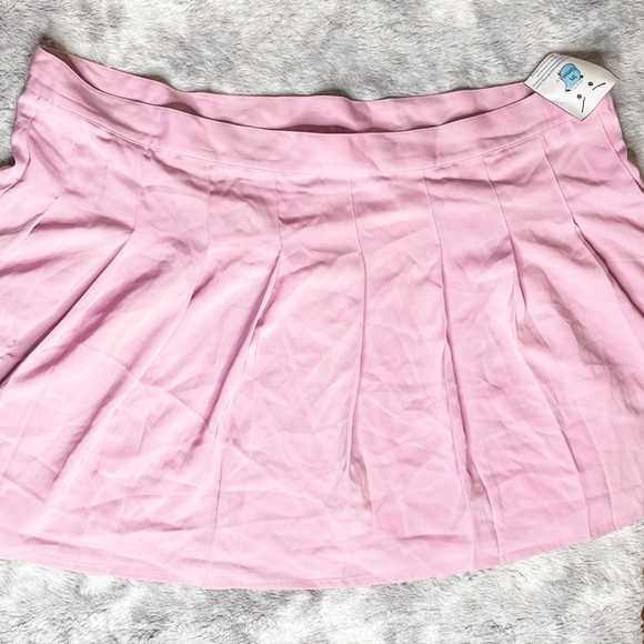 Pastel purple plus size pleated skirt - Picture 1 of 3
